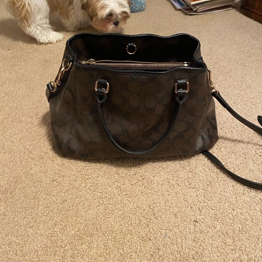 💕NEW ITEM💕 Coach Purse